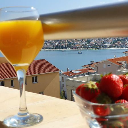 Apartment Tihana Trogir Exterior photo