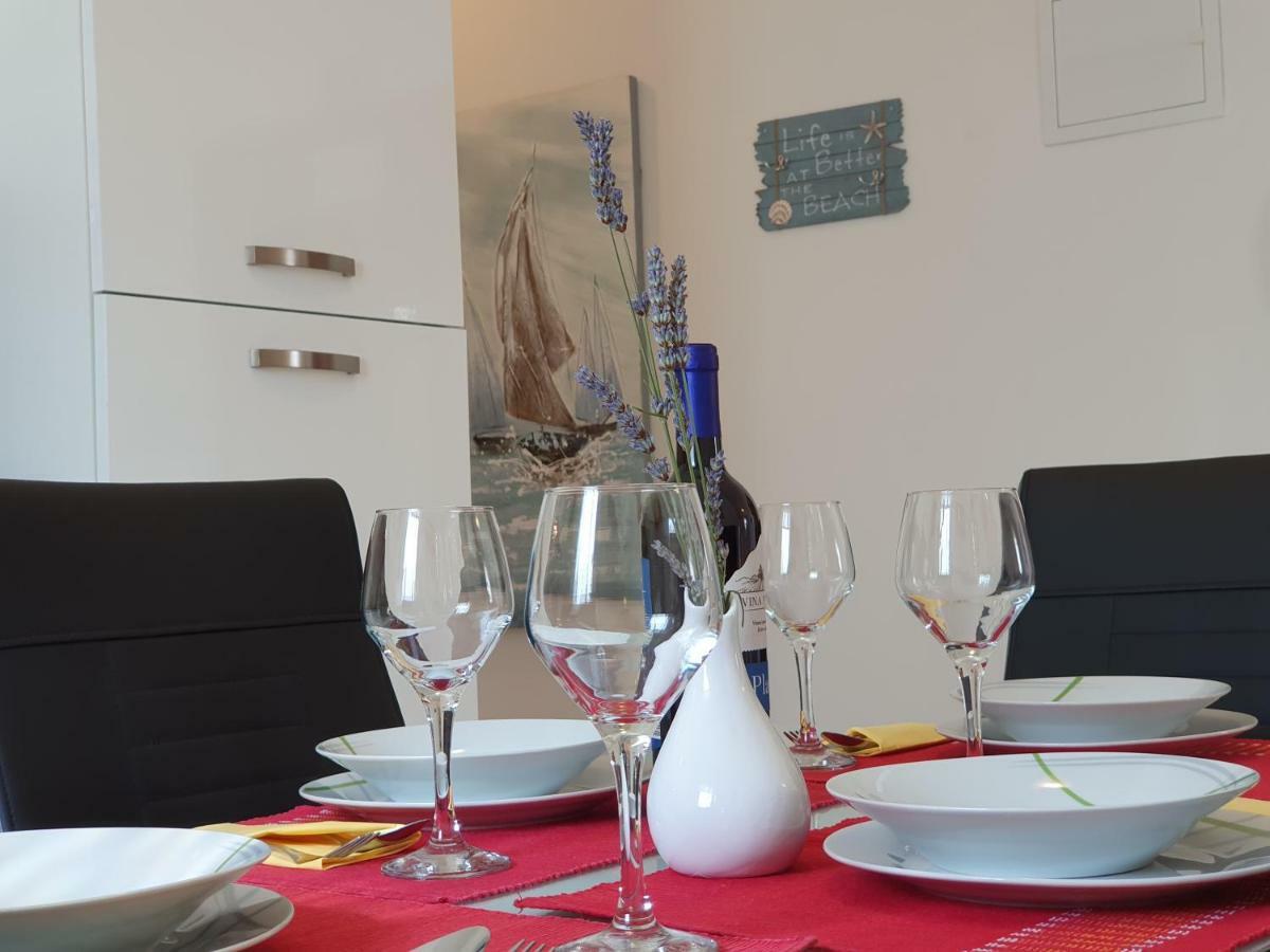 Apartment Tihana Trogir Exterior photo